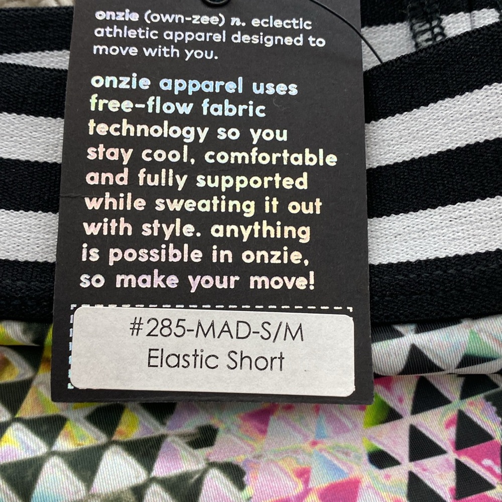 Onzie Yoga Elastic Short. BNWT. S/M - Picture 6 of 6